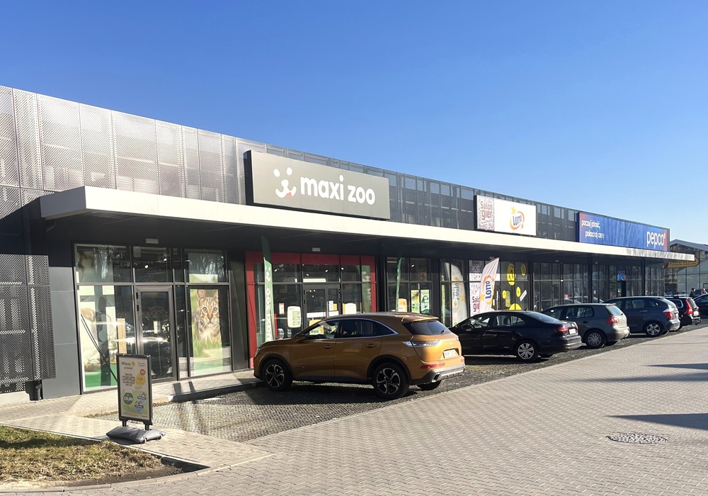 Obiekt handlowy Nowa Wies, fot. Scallier