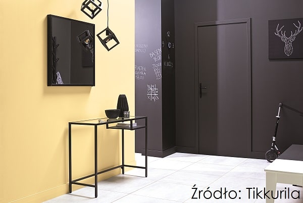 Tikkurila Optiva Satin Matt 7_kolory H392 Butter milk, Y497 Toro, Tikkurila Liitu_kolor Y497 Toro-min, fot. Tikkurila 