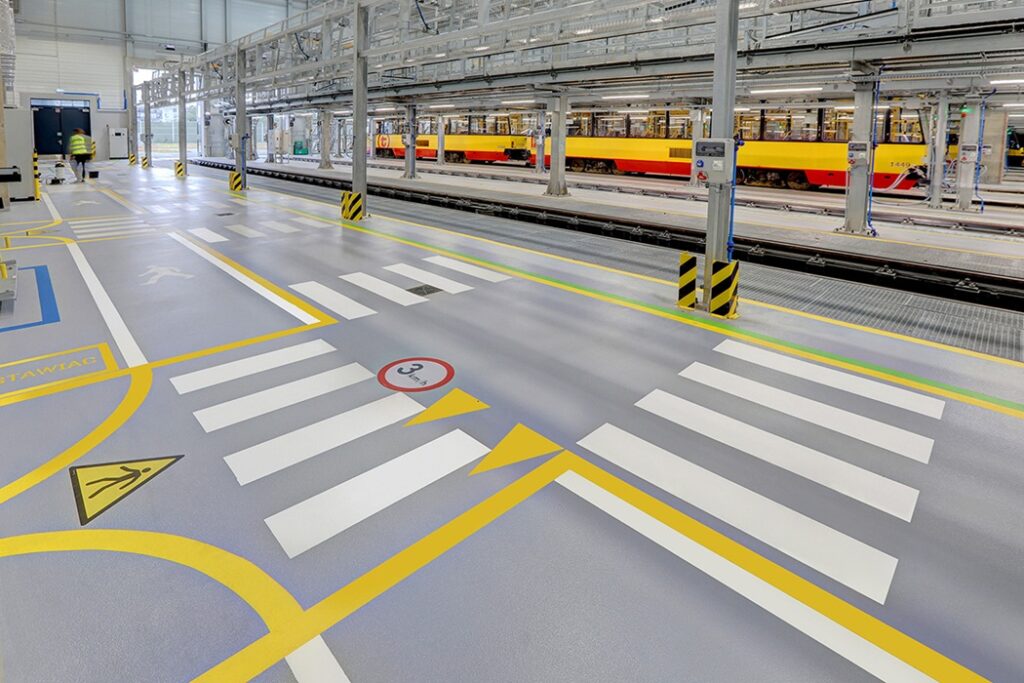 Zajezdnia Annopol_Hala Obsługi Codziennej_Flowcoat SF41, fot. Tremco CPG Poland