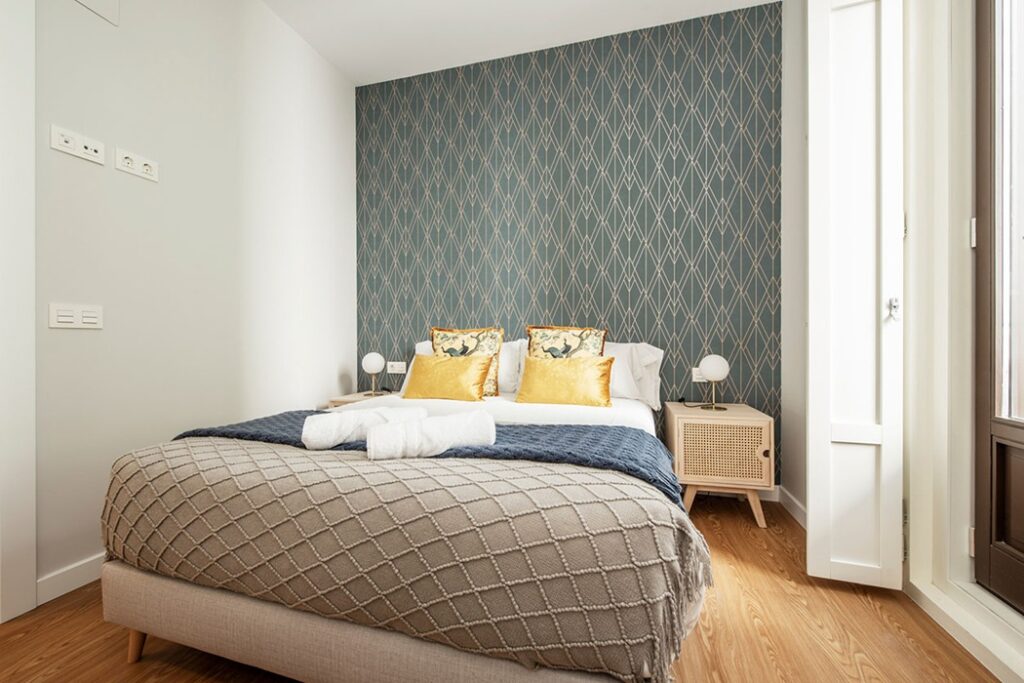 Tapeta w sypialni, fot. PZPFiK