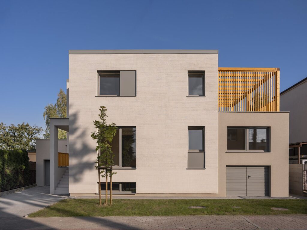 Baumit_dom_szczotkowany_Swarzedz_1471_03_m