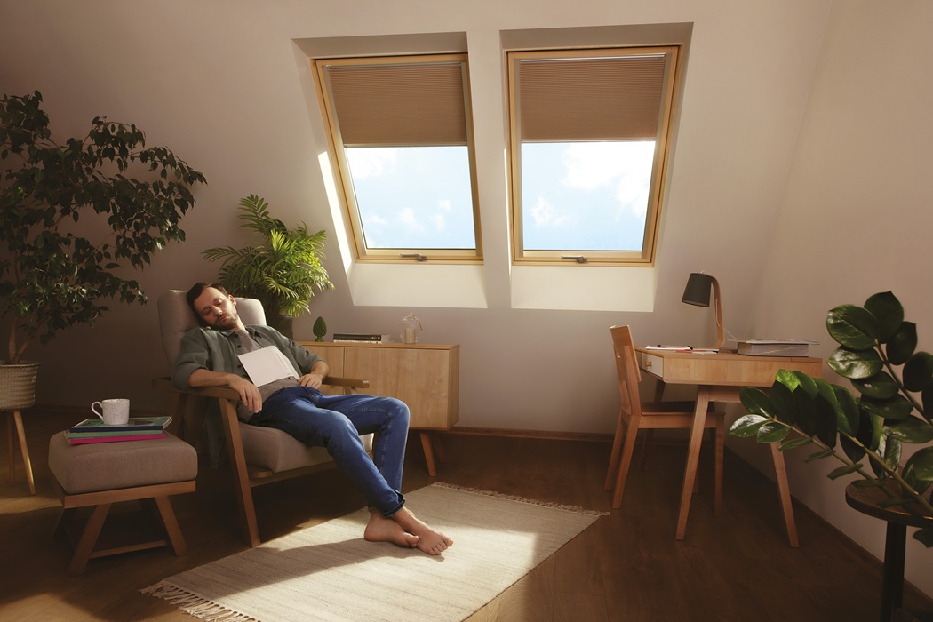 FAKRO-okna dachowe-APF-FTP-V GREENVIEW-cisza na poddaszu, fot. Fakro