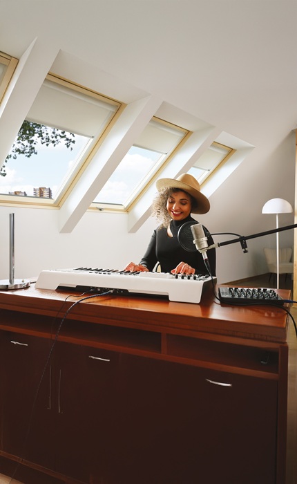 FAKRO-okna dachowe-ochrona przed halasem-ciche poddasze, fot. Fakro