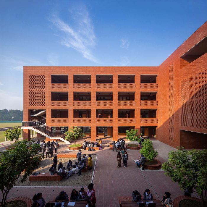 fot. Aga Khan Academy, Bangladesh – Shatotto architecture for green living © Asif Salman, Sarker Protick, City Syntax
