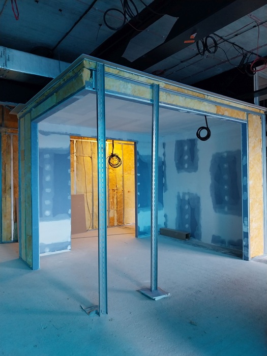 Systemy pomieszczeń samonośnych typu BOX marki Rigips