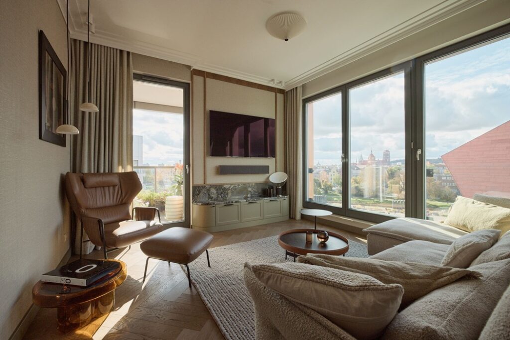 Fot. Emi Karpowicz. Sesja wykonana na zlecenie MO Real Estate z Gdańska. Sprzedaż prowadzi Agata Borys.