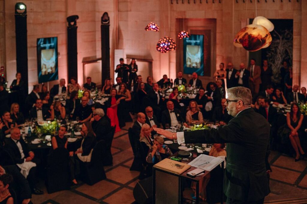 SPRAGNIENI PIĘKNA. TERAZ_fot. Jacek Waszkiewicz, Teodor Klepczyński