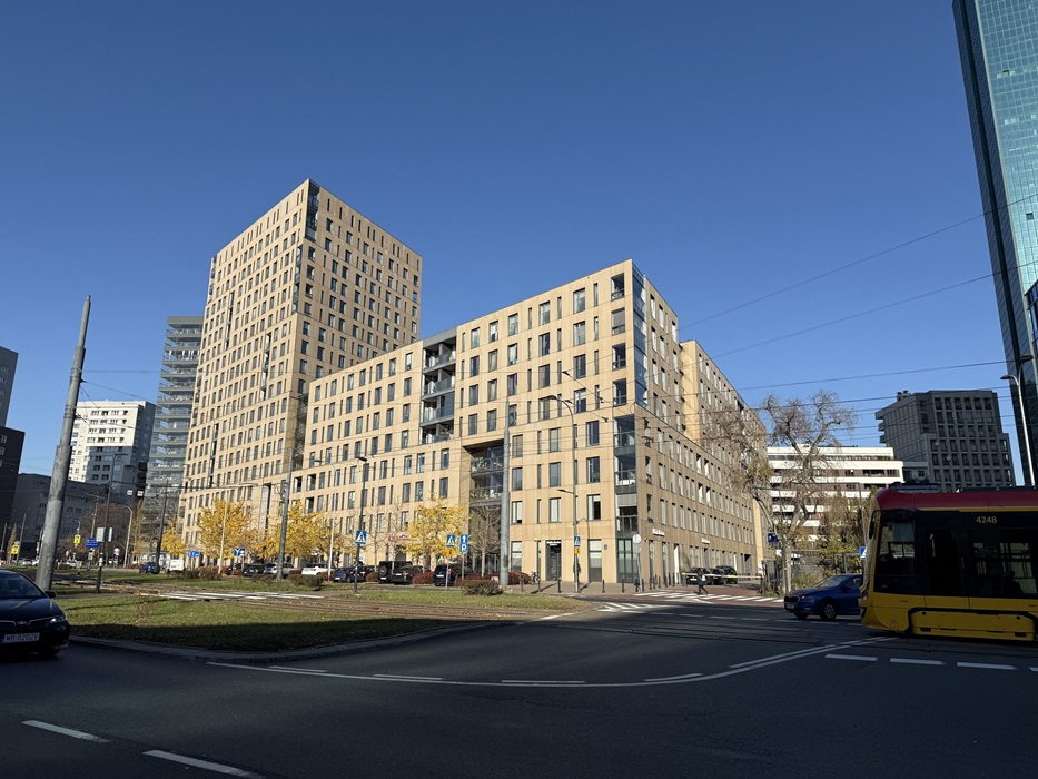 Stawki parter handlowy, fot. Avison Young