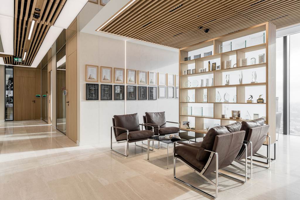 Mat. pras. BIT CREATIVE Greenberg, fot. Fotomohito