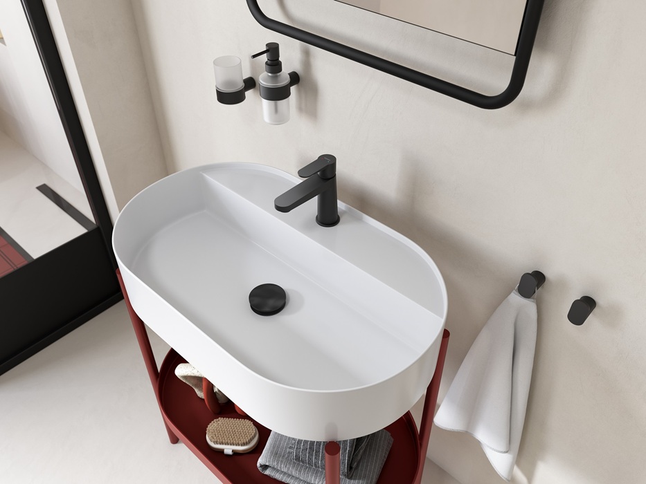 NOSTRIS BLACK_bateria umywalkowa, fot. Ferro