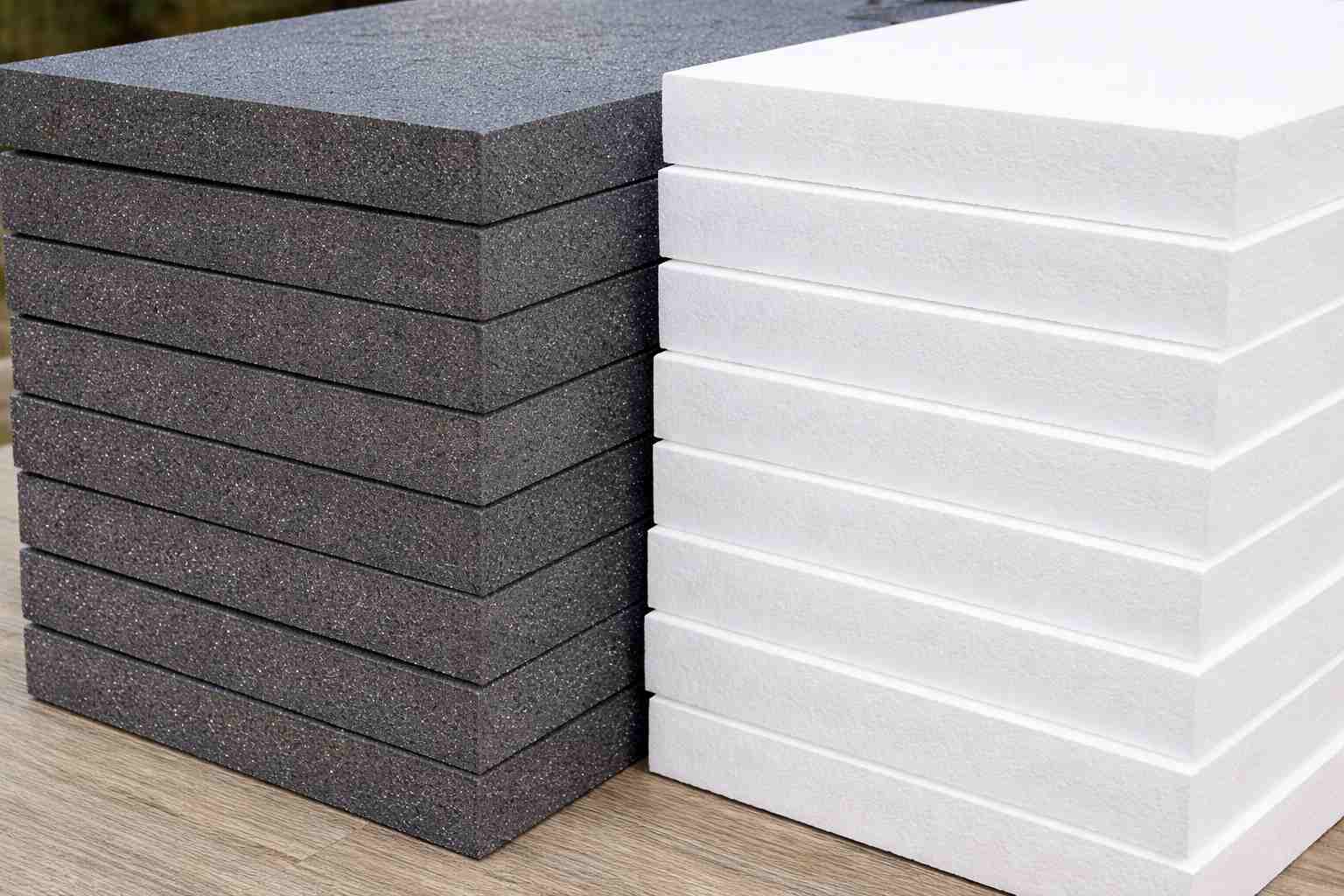 Styropian grafitowy czy biały – czym się różnią?