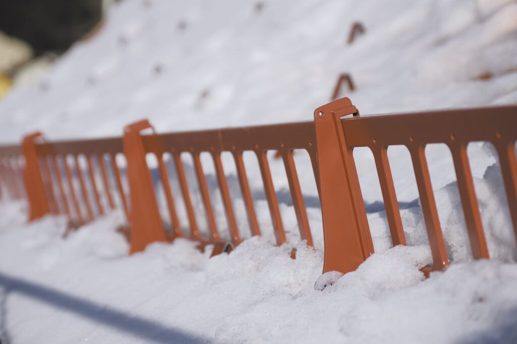 swissporTON system ochrony dachu przed śniegiem i lodem