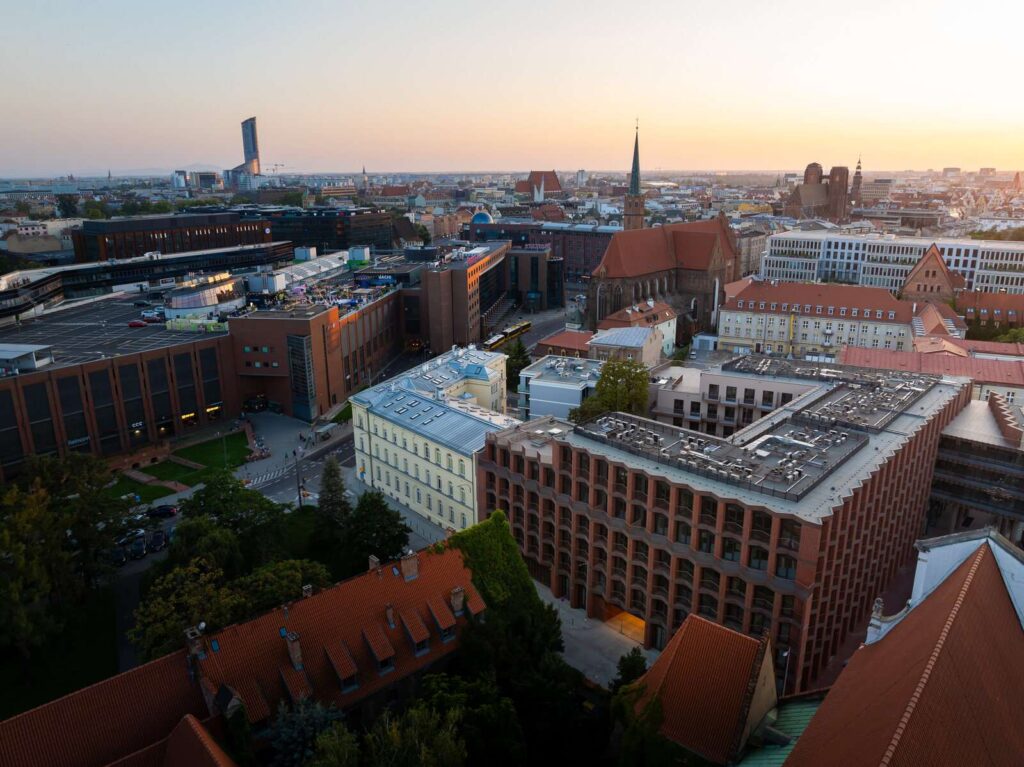 Baumit, Wroclaw Bernardynska 4, Toscom 19m, fot. Baumit