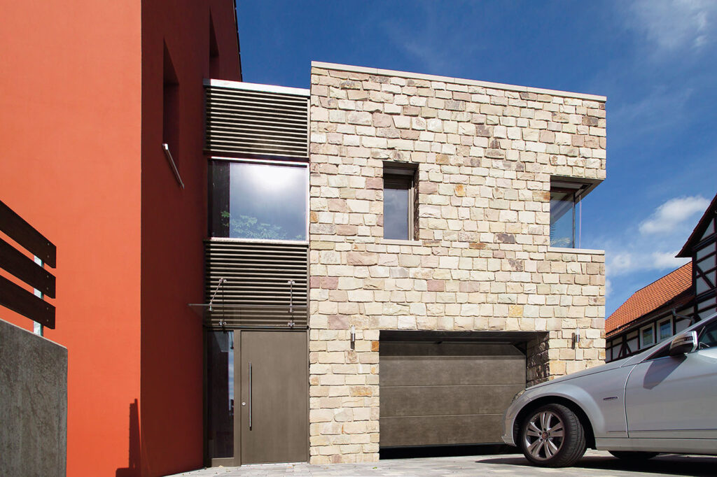 Hörmann segmentowa brama garażowa LPU 42