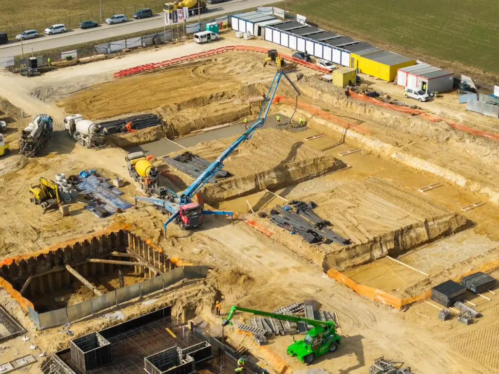 Budowa fabryki w Zimnej Wódce, fot. Baumit 