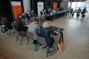 Spada produkcja cementu w Polsce. Jak w dobie reformy EU ETS i „szoku naftowego” ochronić konkurencyjność przemysłu oraz budownictwa, aby utrzymać falę strategicznych inwestycji?